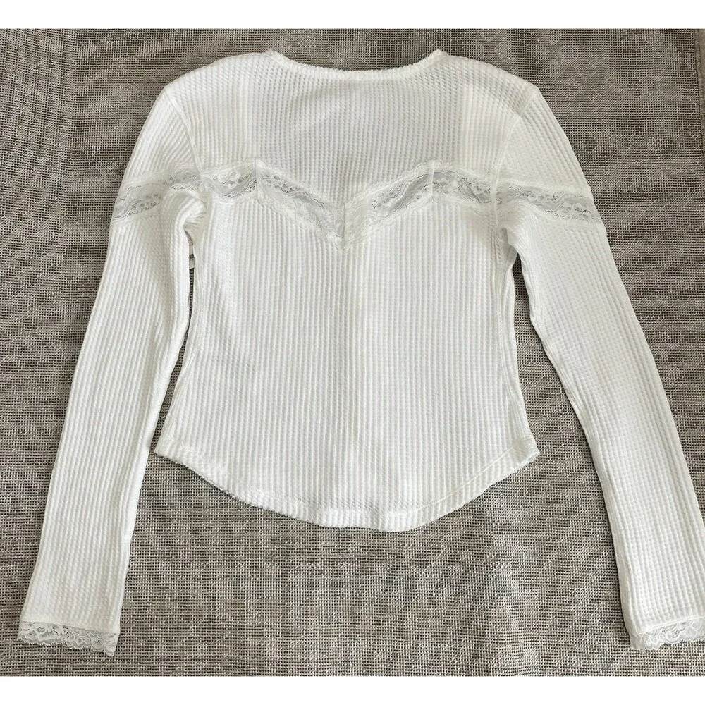NWT Free People Women’s M Ivory Waffle Knit Lace Button Front Top Boho Coastal